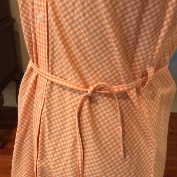 5/$15 Adorable girls dress! - Picture 2 of 4